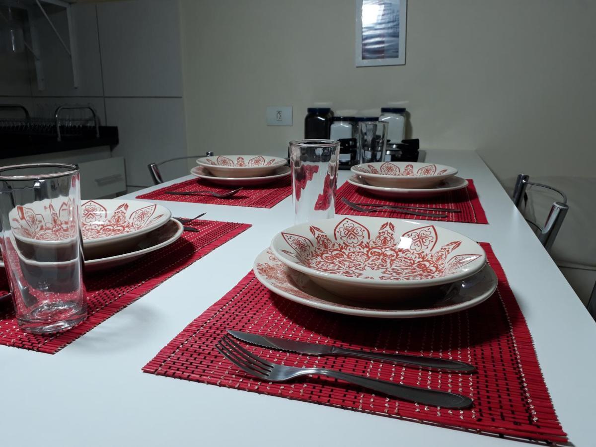 Apartamento Central Proximo A Rodoviaria E Faculdades Курітіба Екстер'єр фото